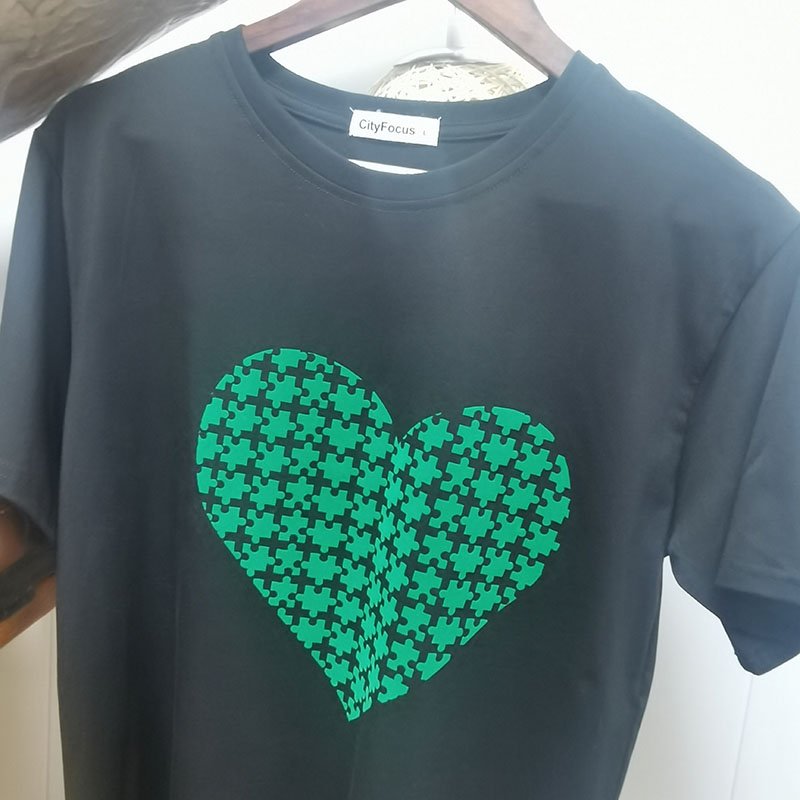 Custom-Tailored Production Flock Heat Transfer Green Heart Heat Transfer Printing Heat Transfer Logo On Clothes