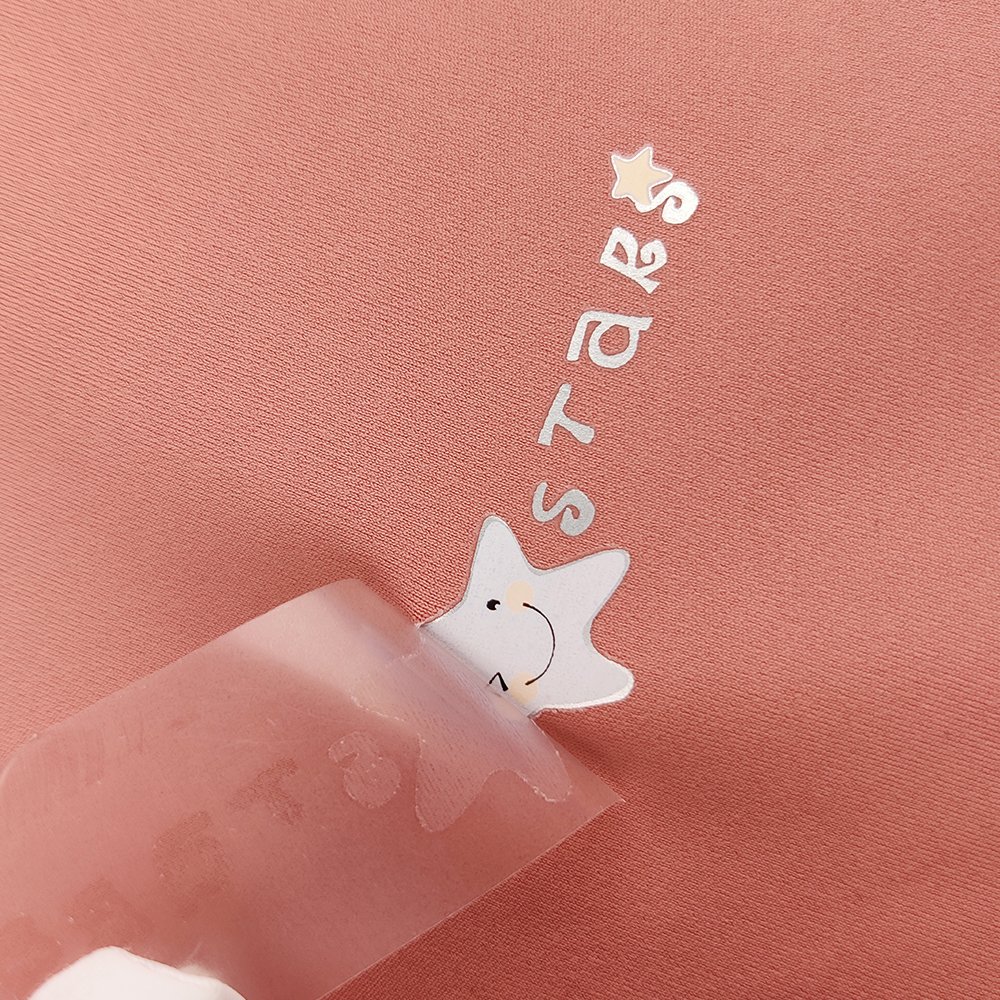 Garment Iron-On Decal Technics Printed Heat Transfer Care Labels Silicone Logo For Shirts And Bags With Brush Dot Fold