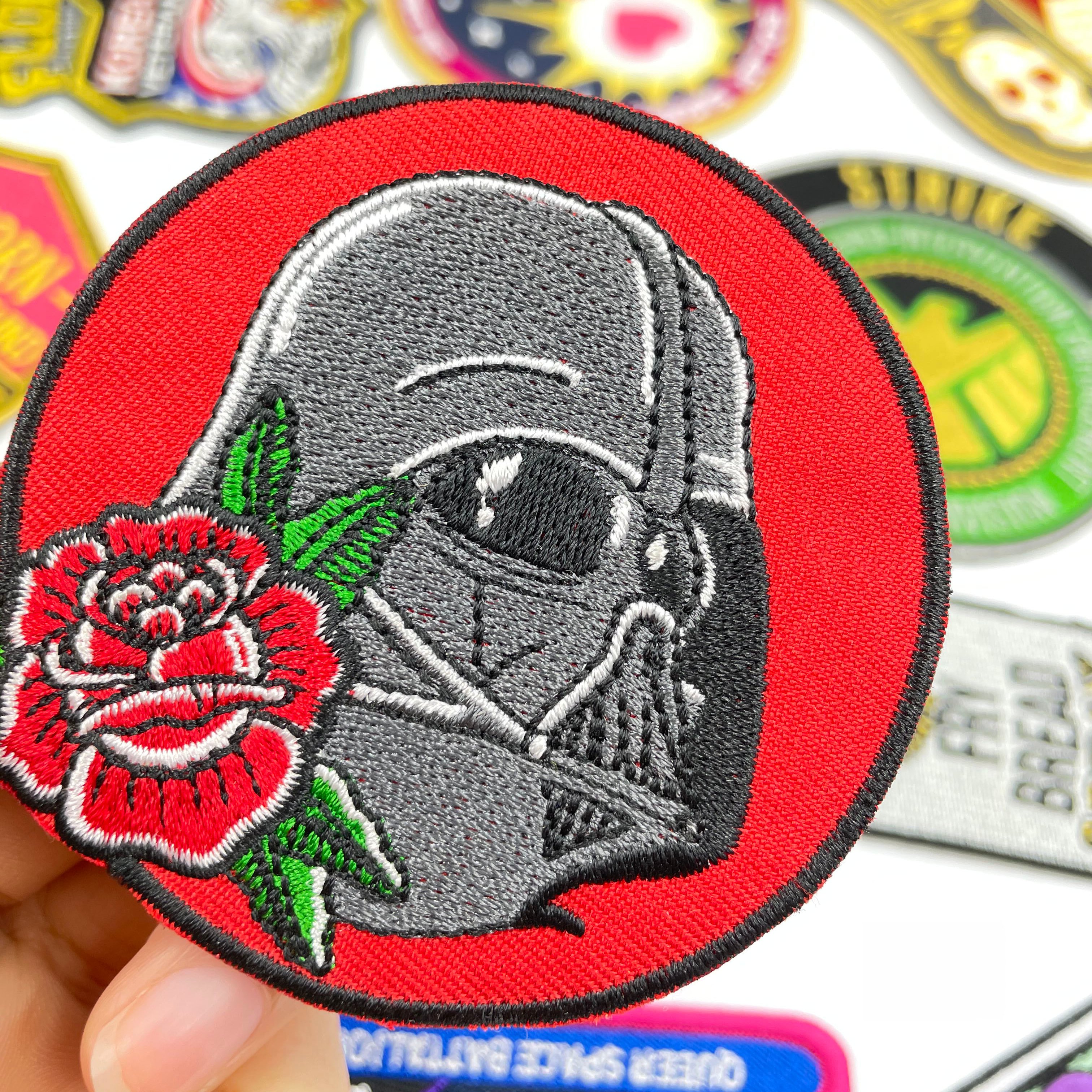 Heat Transfer Woven Fabric 100% Embroidered Patch Custom Embroidery Patch Customized Sew Iron On Patches For Clothing