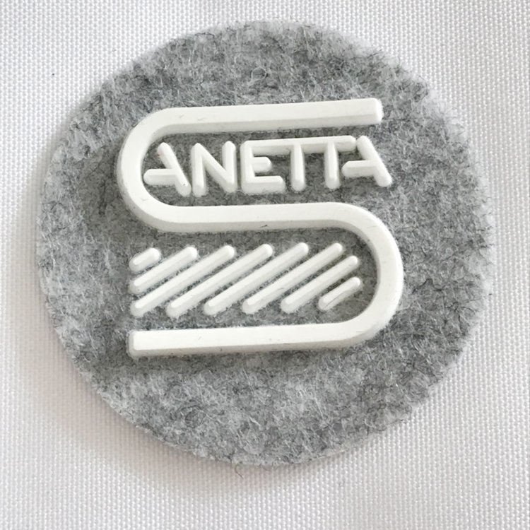 Factory Direct 3d Effect Logo Rubber Patches Heat Transfer Printing Paper Silicone Patch