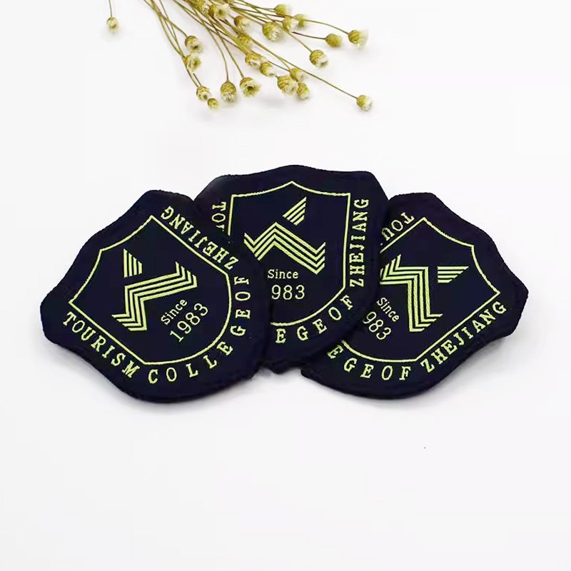 Designer Custom Chenille Embroidery Patch Hat Patches Hot Transfer Print Club Logo on Canvas with Sequins Decoration Wholesale