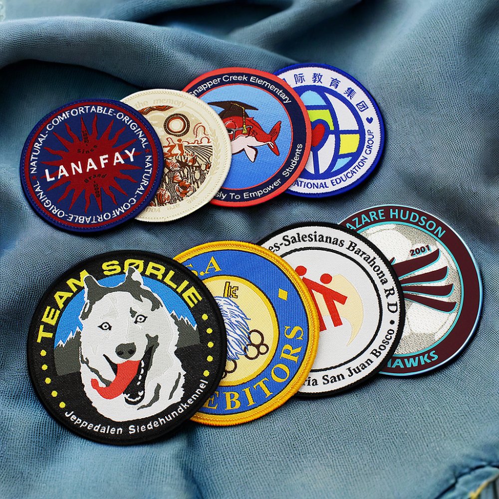 Designer Custom Chenille Embroidery Patch Hat Patches Hot Transfer Print Club Logo on Canvas with Sequins Decoration Wholesale