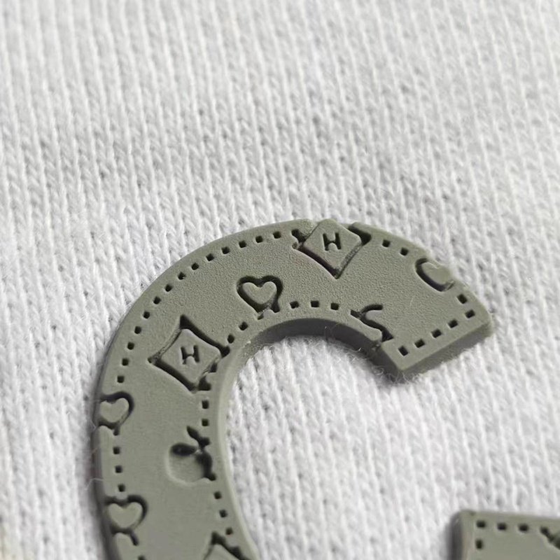 Wholesale Custom Clothing Accessories 3D Heat Transfer Printing Label High-quality Grinding Tool Silicone Pink Rabbit Logo