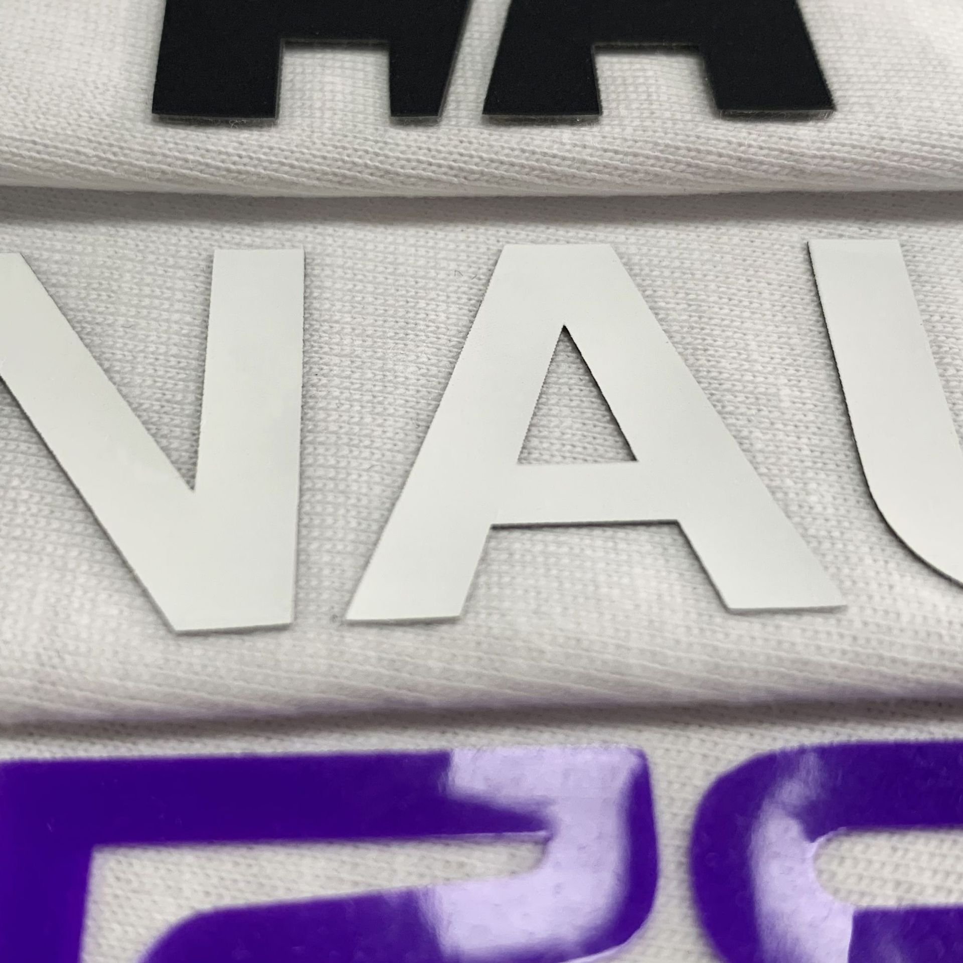 BL038-Wholesale Screen Print Clothing Labels Maker Custom 3D Raised Logo Silicone Heat Transfer Stickers for T Shirt