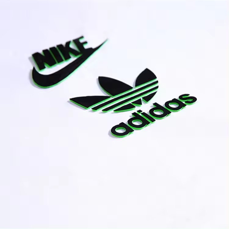 Wholesale Custom Screen Clothing Printing Transfer 3D Silicone Heat Transfer Printing Label for T-Shirts