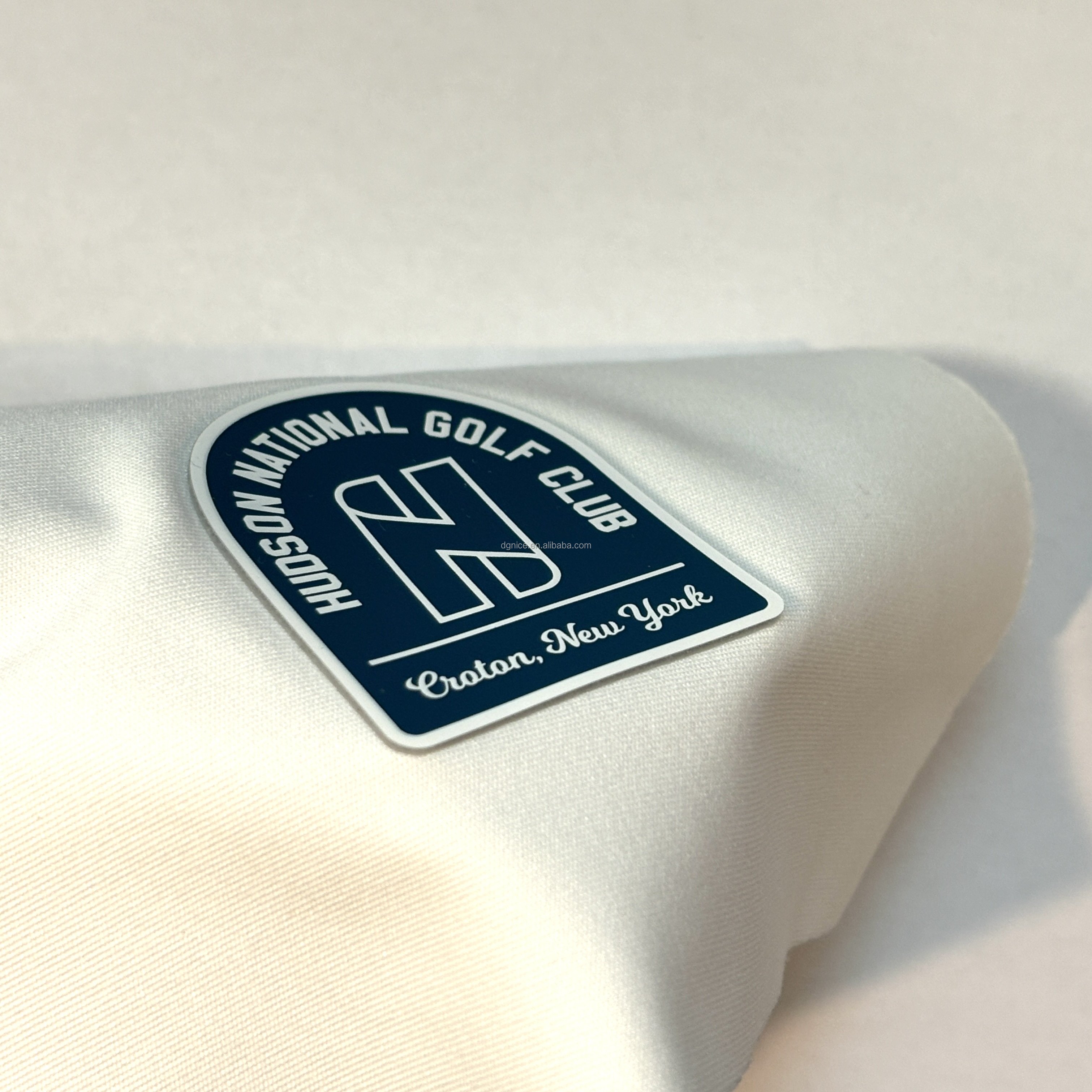 Custom Raised Silicone Press Iron On 3D Silicone Heat Transfer Printing Iron-on Foil Sticker Labels Silicone Logo For Clothing