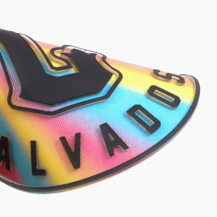 Silicone Screen Printing Clothing Patches Wholesale Custom 3D Logo Heat Transfer Holographic TPU Labels