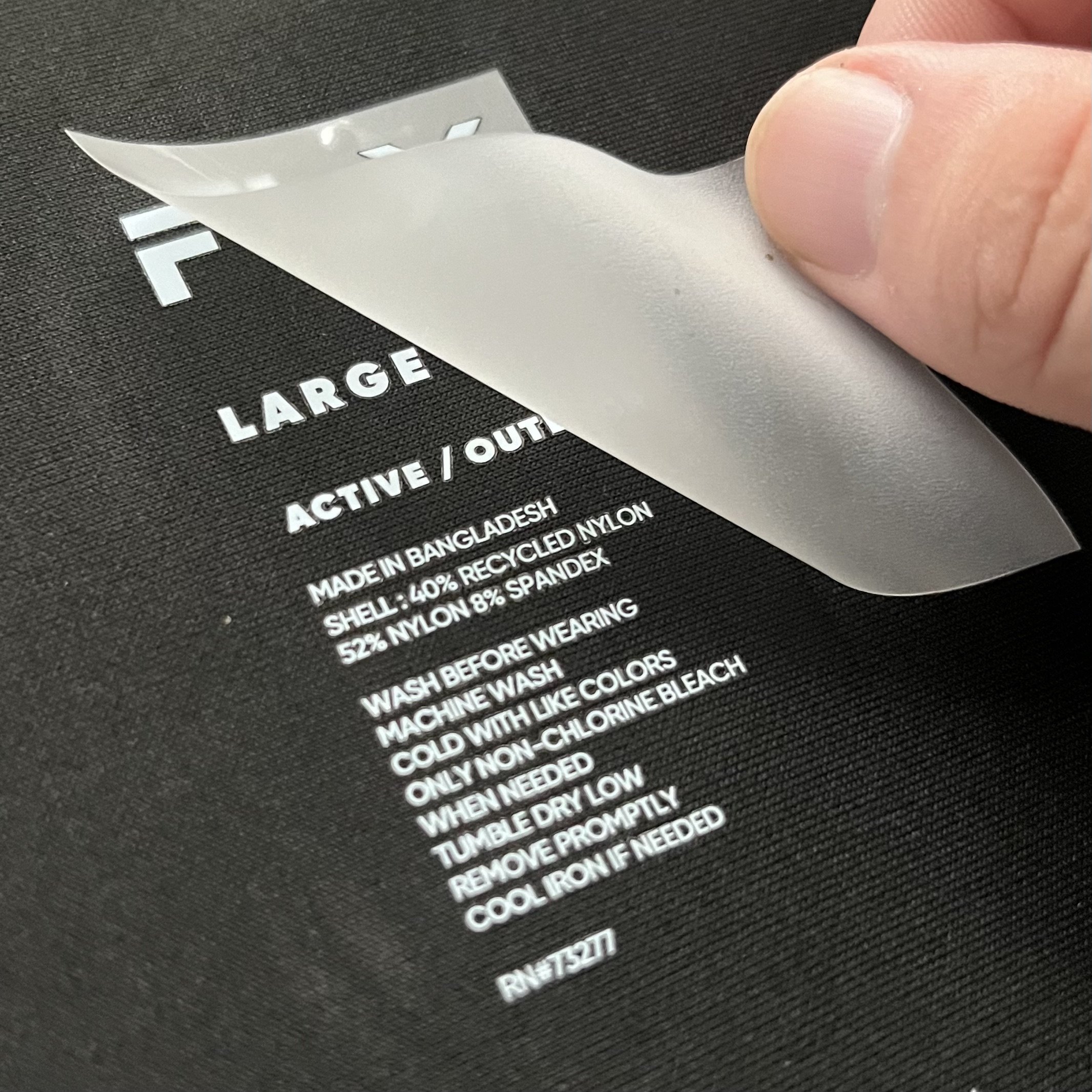wholesale Custom Low price high quality Brand Name Silk Screen Printing Heat Transfer Wash Care Neck Labels for T Shirts