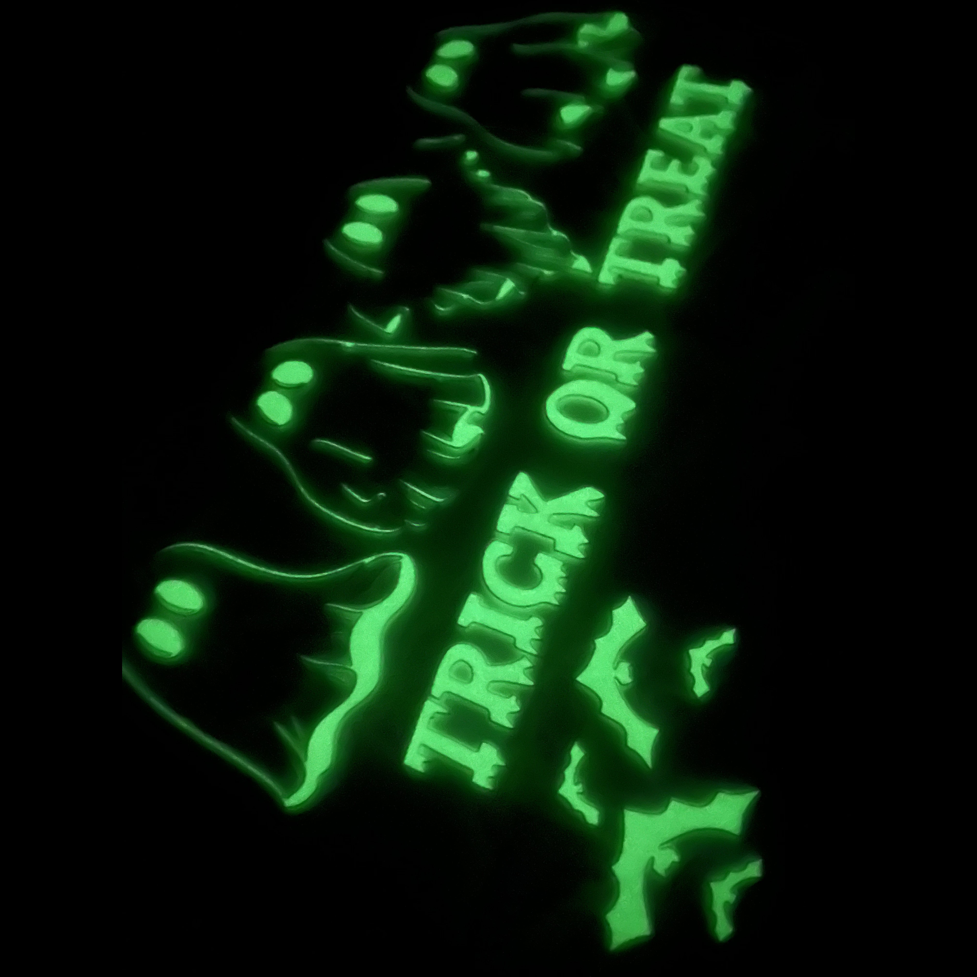 Custom designs glow in the dark plastisol screen print transfer ready to press dtf print heat transfer designs for t shirts