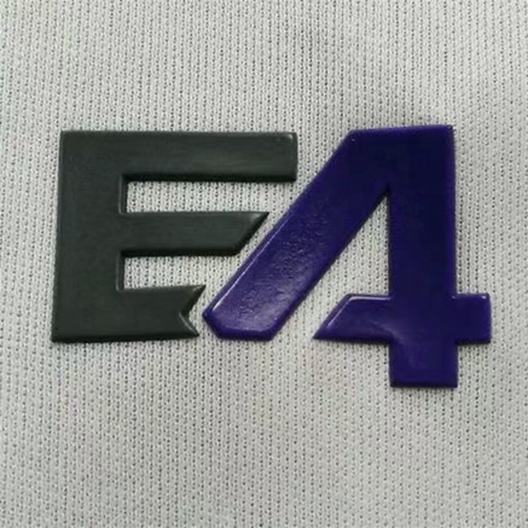 custom silicone heat transfer logos heat transfer print 3d raised silicon logo patches heat transfer for clothes
