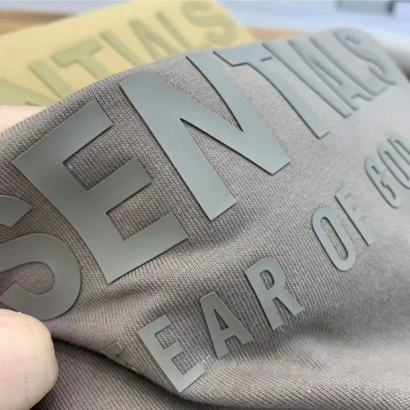 High Density Custom brand Raised Logo T-shirts Heat Transfer Sticker for Clothing 3d silicone heat transfer printing