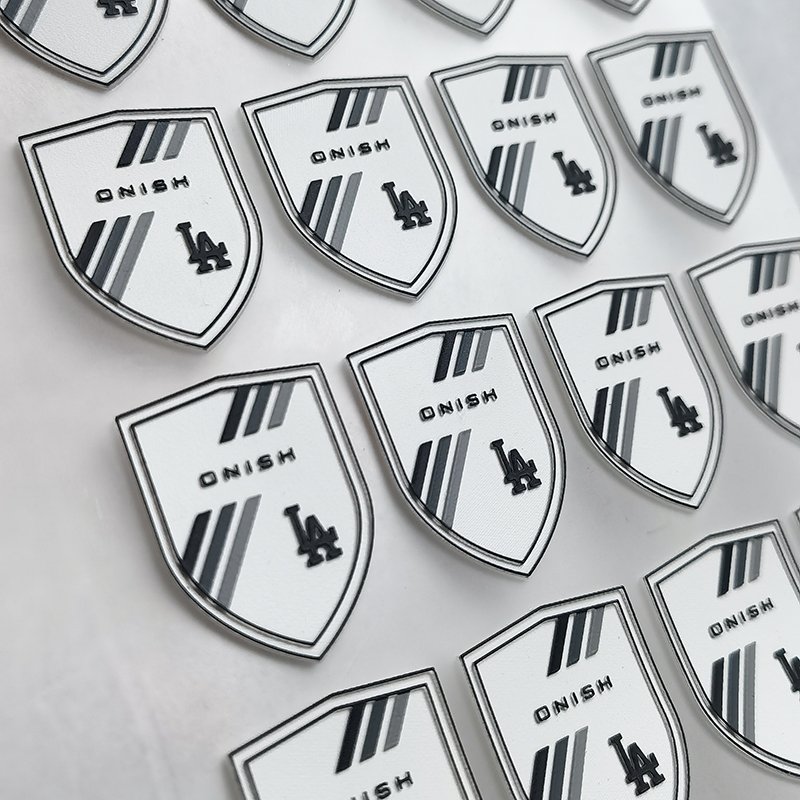 Custom Luxury Clothing Labels Woven Patches TPU Stickers for T-shirts High Quality 3dembossed Silicone Heat Transfer Printing