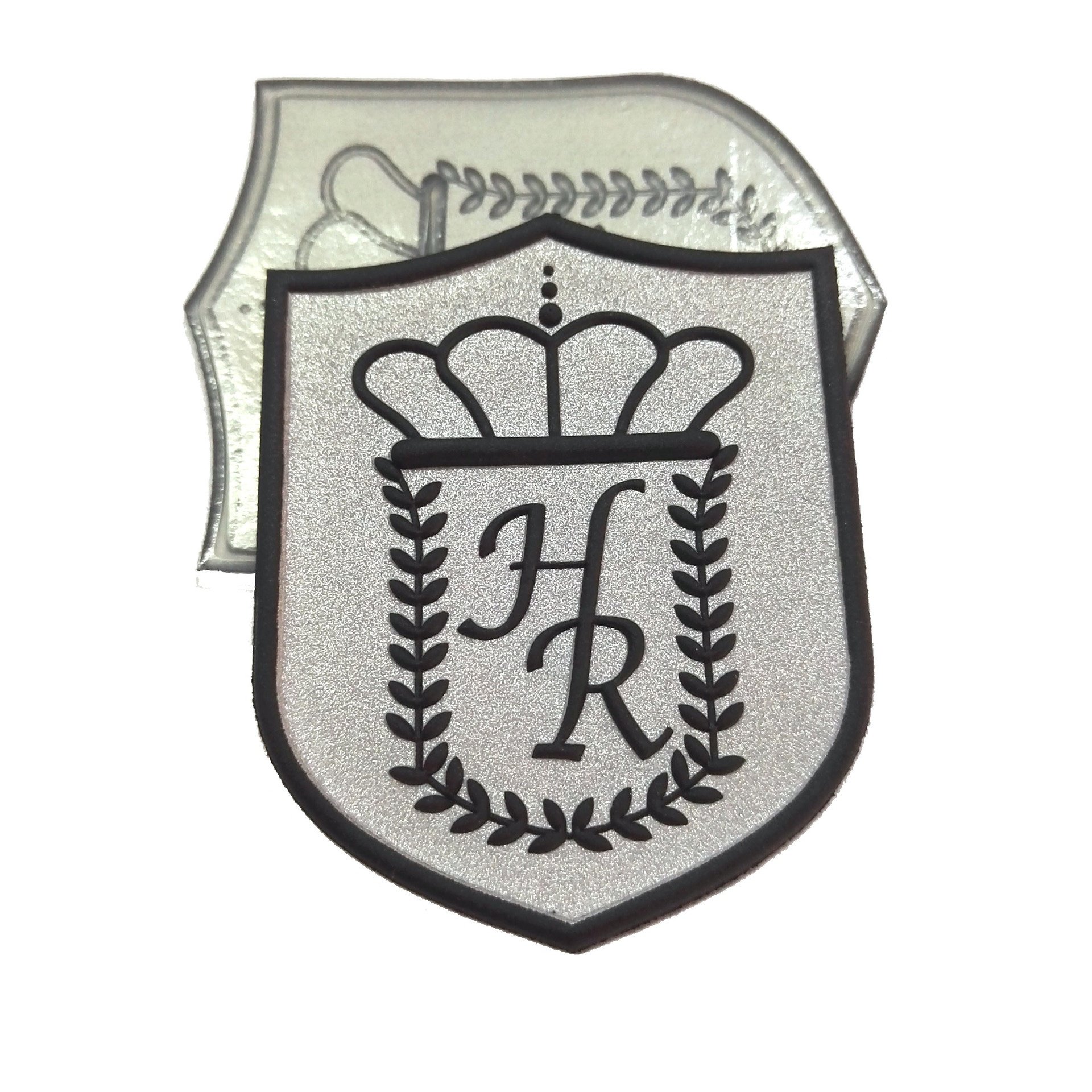 Customized TPU high-frequency label heat transfer patch by the source manufacturer for clothing and bags