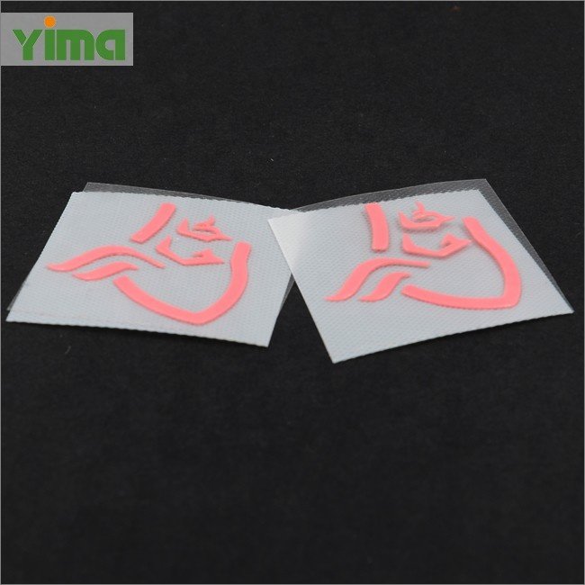 Custom 3d pink heat transfer LOGO label reflective gold silicone LOGO patch for clothing