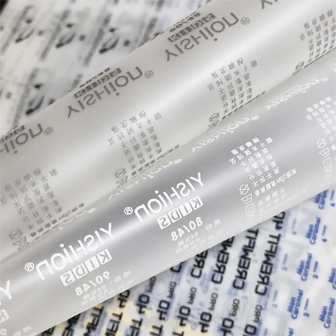 customised logo neck label heat transfer printing garment tagless label for clothing size iron on