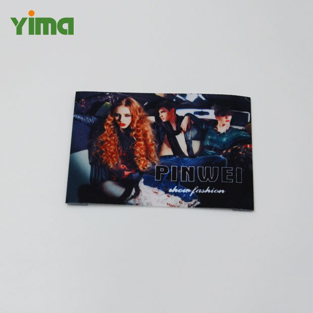 Custom Digital Printing Patches Embroidered Woven Labels Flower Heart Clothing Hats Iron-On Lace Mainly Made Fabric Leather