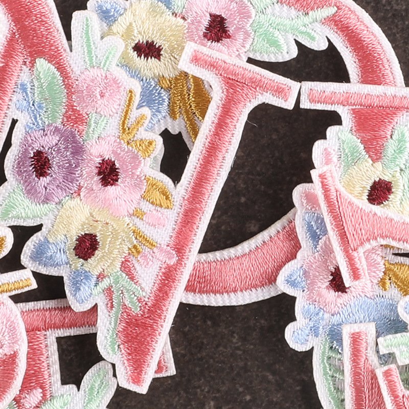 Height 4.8cm Iron On Patches Bulk Felt Flower Letter Embroidery Heat Transfer Patches For Shirts