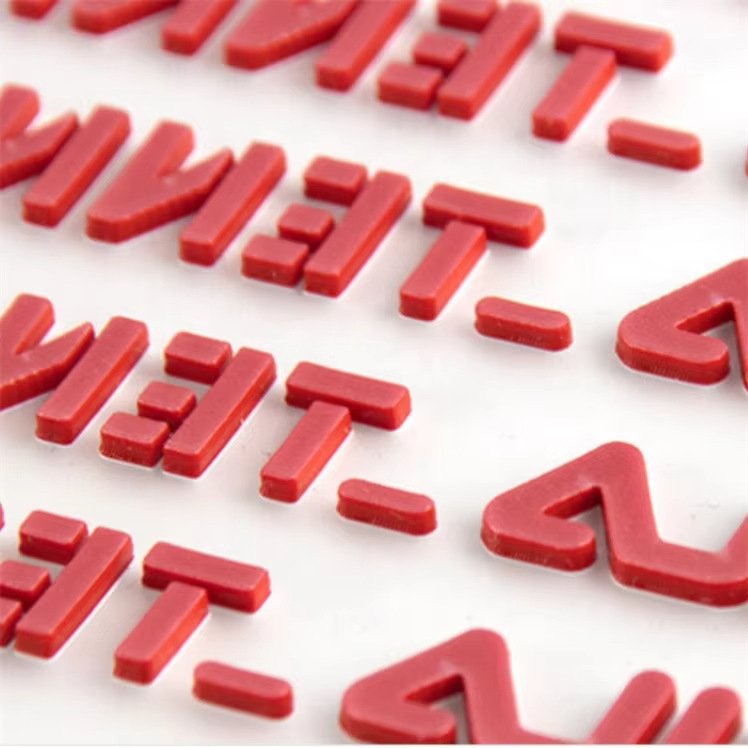Iron On TPU Custom Silicon Labels 3d Raised Silicone Labels Heat Transfer Printing Label