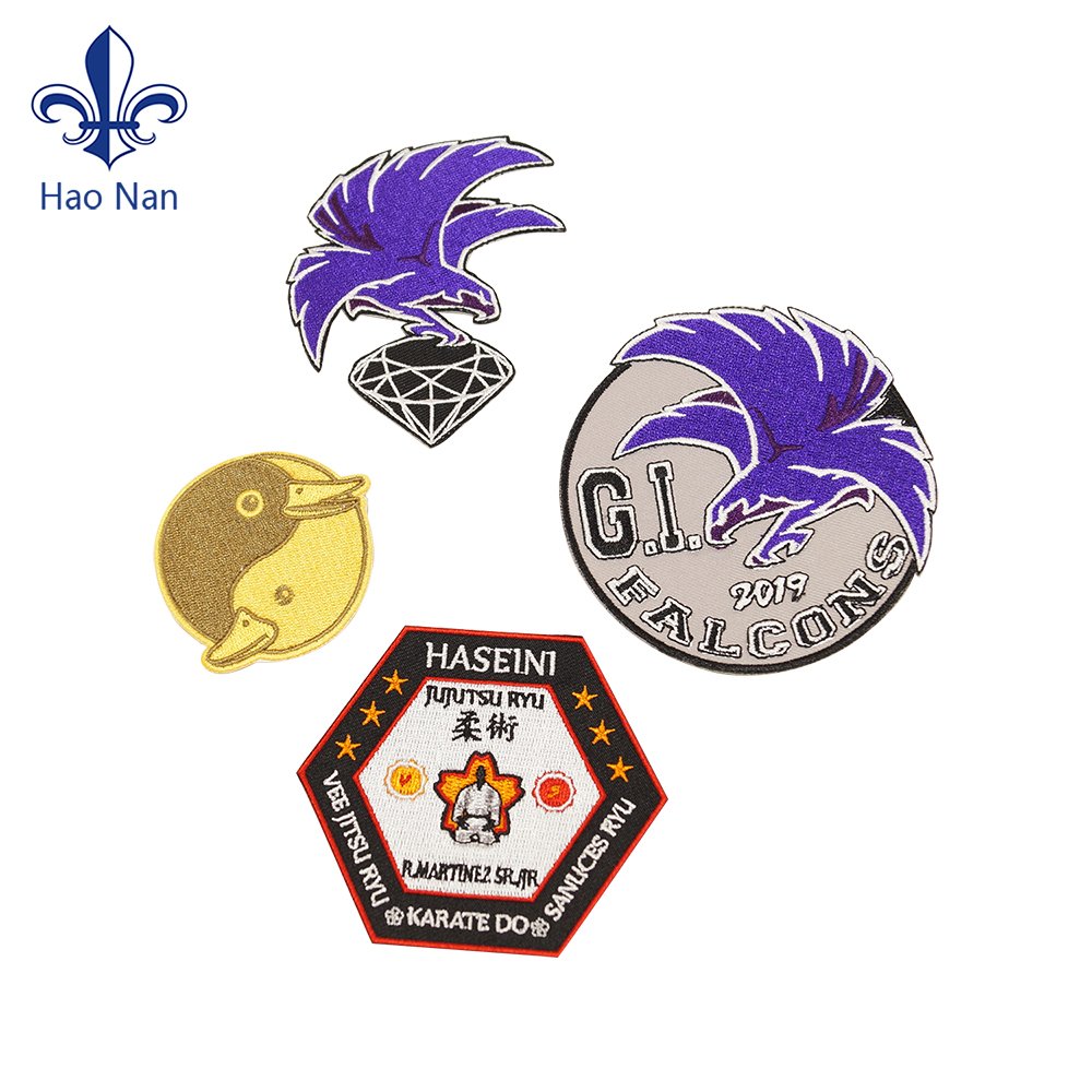 Wholesale custom heat transfer patch embroidery woven clothing patch iron on embroidery patch