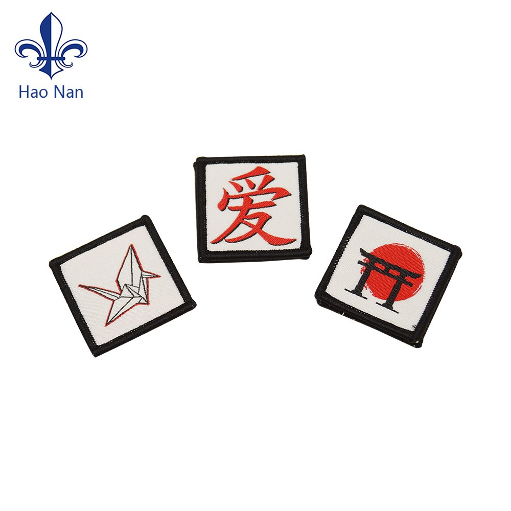 Wholesale custom heat transfer patch embroidery woven clothing patch iron on embroidery patch