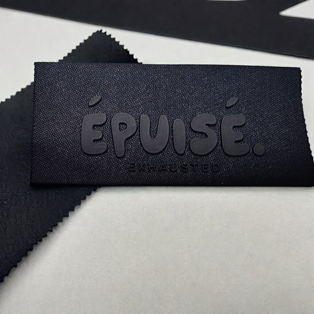 3D Silicone Woven Label Logo Clothing Collar Labels Woven 3D Polyester Taffeta Fabric Garment Neck Labels Transfer Technique