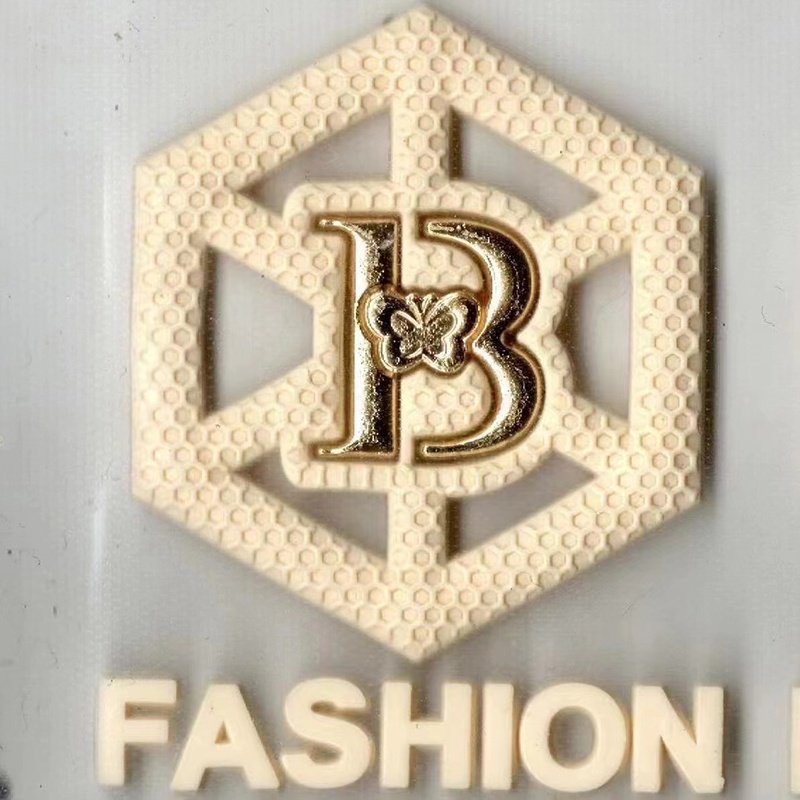 Factory price Custom washable high-frequency Heat transfer printing PVC Embossed 3D logo high quality labels for clothing