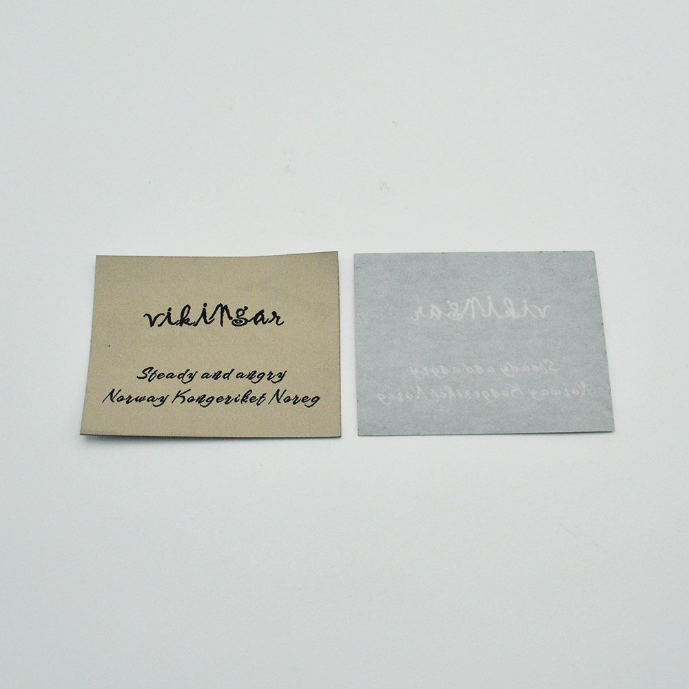 Custom High Quality Luxury Heat Transfer Clothing Label Heat Press Iron On Woven Label Patches For Clothes