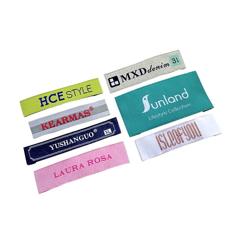 Woven Label Logo Clothing Collar Labels Woven 3D Polyester Taffeta Fabric Garment Neck Labels Transfer Technique