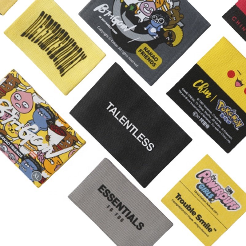 High Quality Batch Custom Red Printing Garment Labels for Coat, Hat, Shirts, Cloth