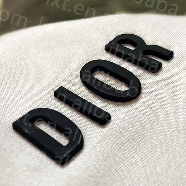 Custom high quality silicone rubber brand logo with 3D silicone heat transfer label sportswear