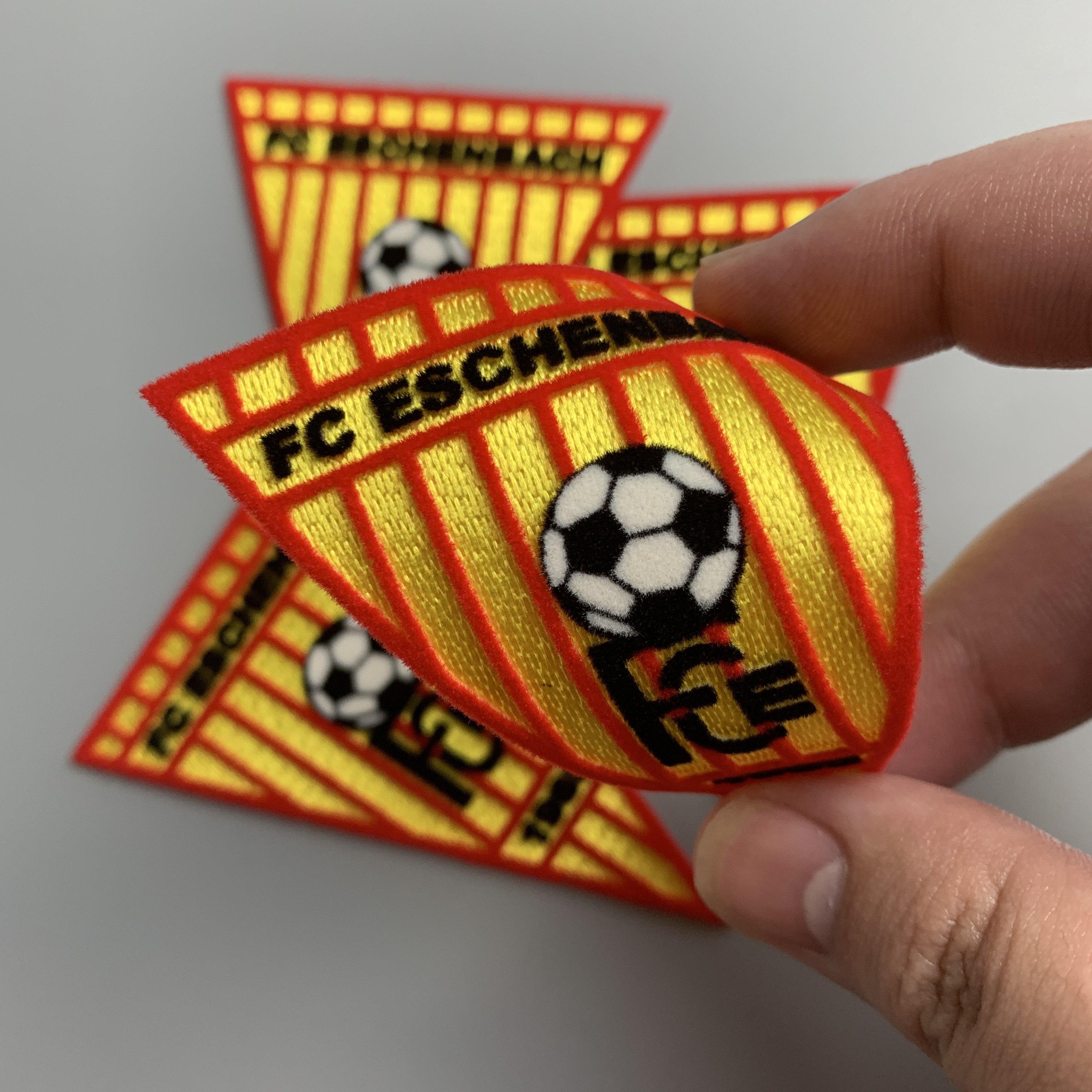 Iron On Custom Logo Fabric Heat Transfer Printing Flock Patches For Clothing