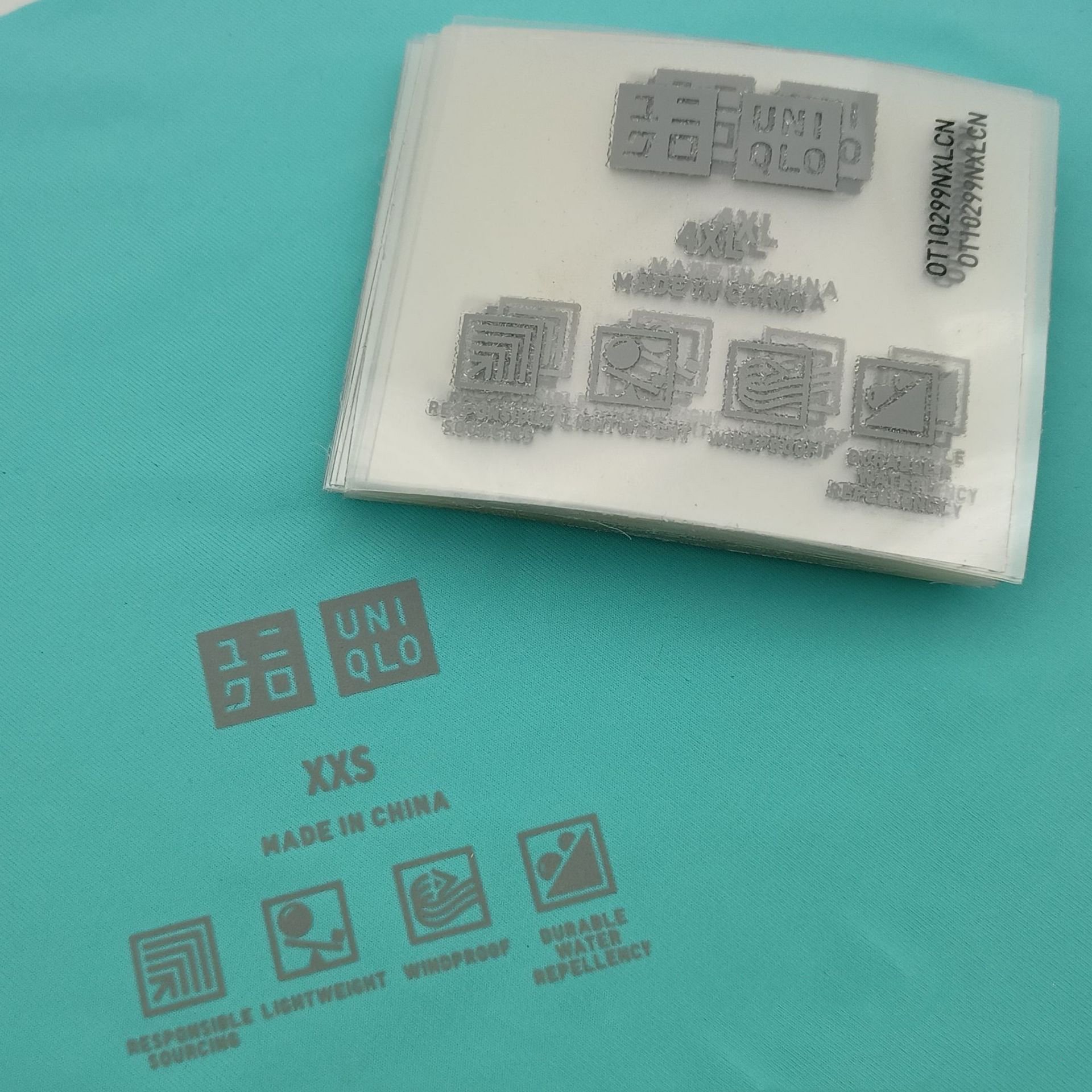 Custom 3D Silicone Heat Transfer for Custom DTF Transfer Print Labels for Garment Labels
