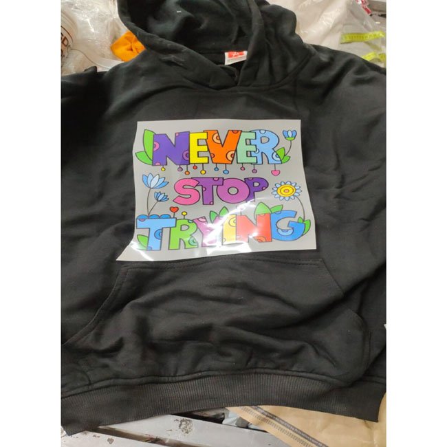 Wholesale custom designs iron on printable vinyl film designs press sticker logo heat transfer printing for t shirts