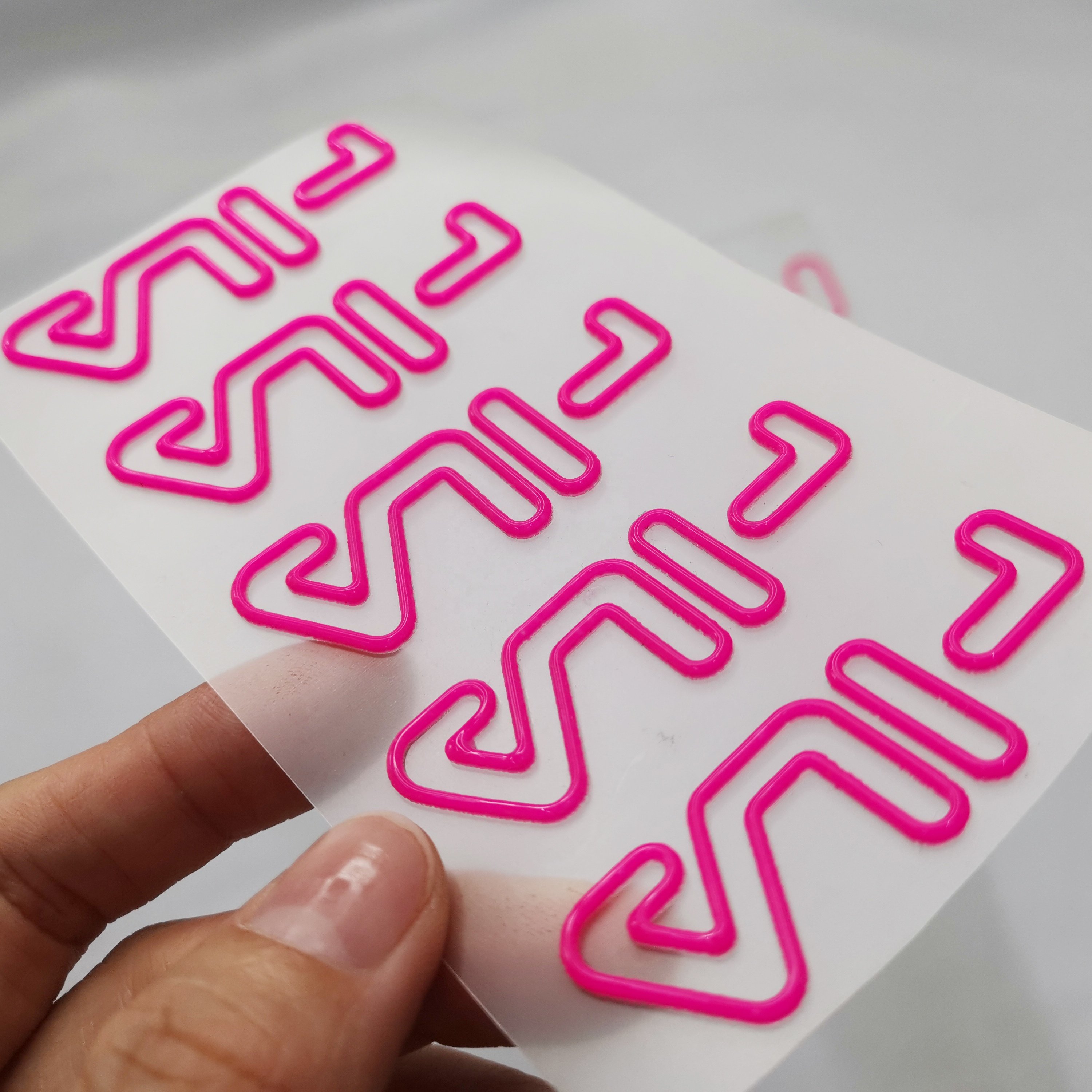 Custom heat transfer 3d logo pvc rubber silicone heat transfer vinyl embossed sticker garment labels iron stickers for t shirt