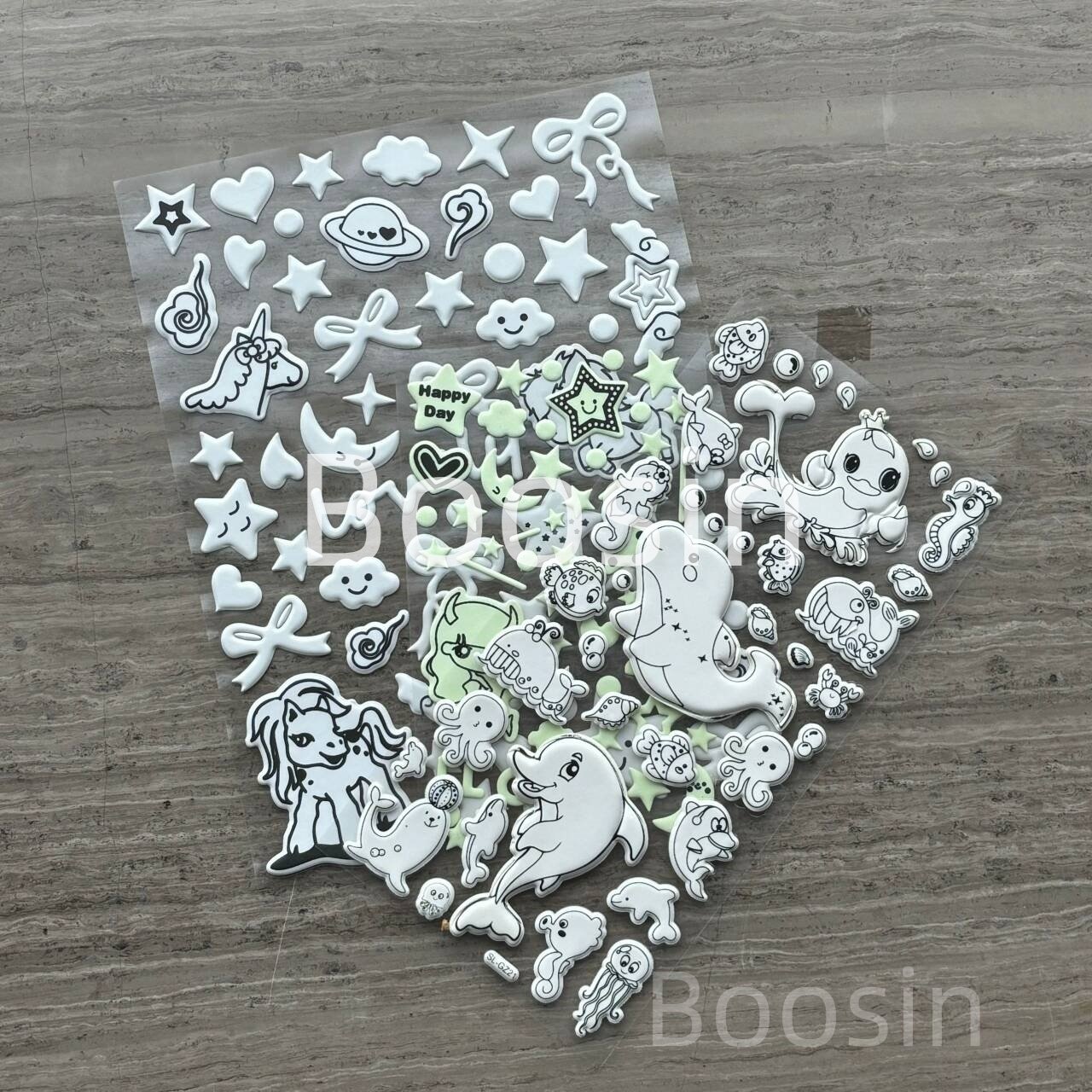 New Style Cute Cartoon Flash PVC Sticker Pack Waterproof Die Cut Adhesive Vinyl Heat Transfer Printing Logo Foam Stickers