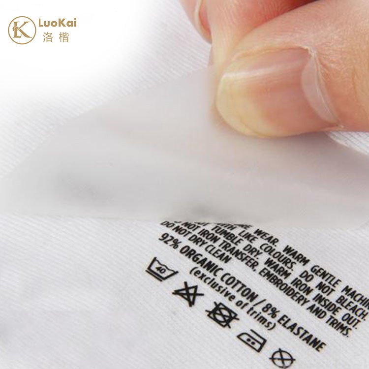 Custom High Density Heat Transfer 3D Logo Rubber Silicone Heat Transfer Label Iron On Transfer Print On T-Shirt