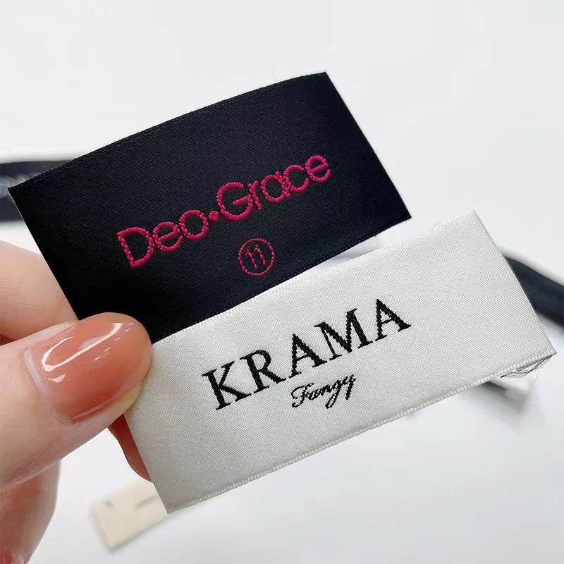 Woven Textiles Badges Maker Custom Animal Name Logo Damask Self Adhesive Fabric Patches Damask Woven Label Patches For Hat