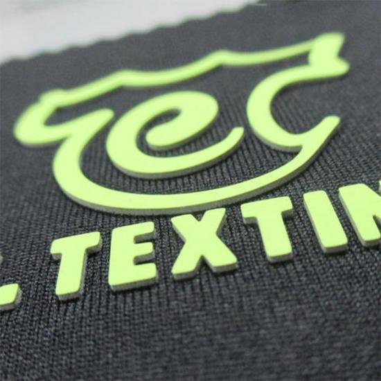 Custom Raised Silicone Press Iron On 3D Silicone Heat Transfer Printing Iron-on Labels Silicone Logo For Clothing And Cap