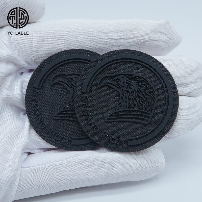 Factory Custom silicone labels for clothing printing garment labels