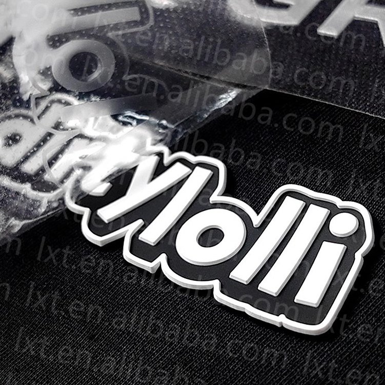 Custom design clothing brand raised printing heat transfer label Silicone rubber heat transfer label for garment labels
