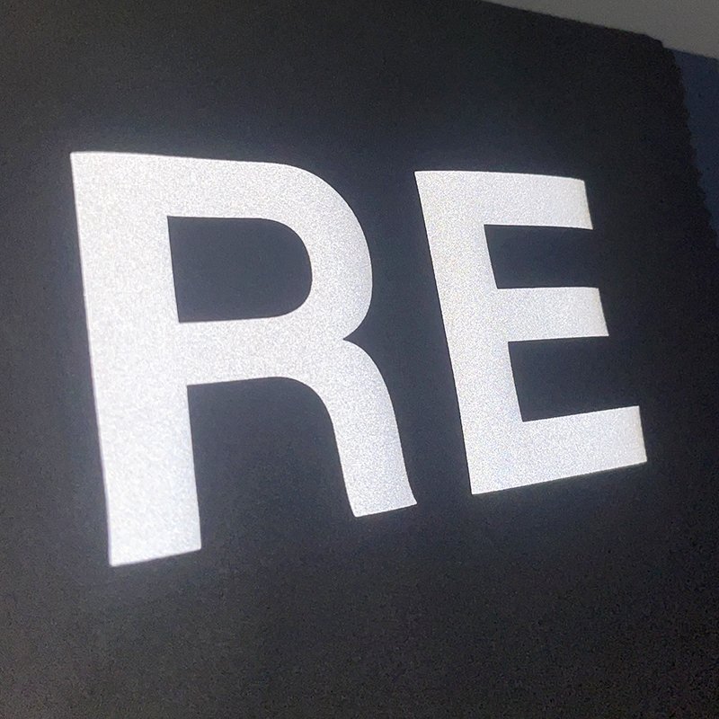Custom Iron On Patches Hot Press Rubber Sticker T-Shirt 3D Heat Transfer Printing Garment Label Silicone Logo For Fabric