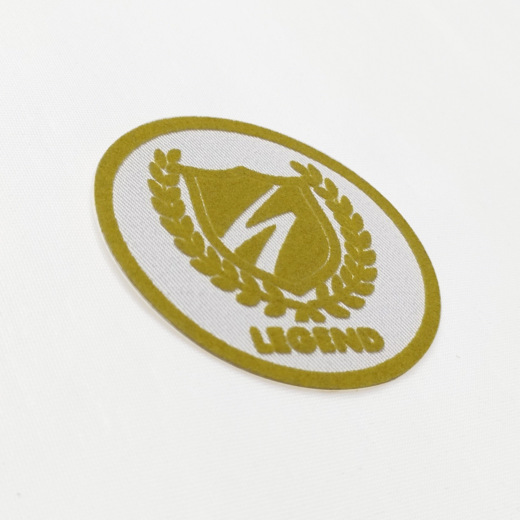 Wholesale Custom Tatami Flocking Heat Transfer Patch Label for Clothing High Quality Plastic Garment Labels Factory Direct