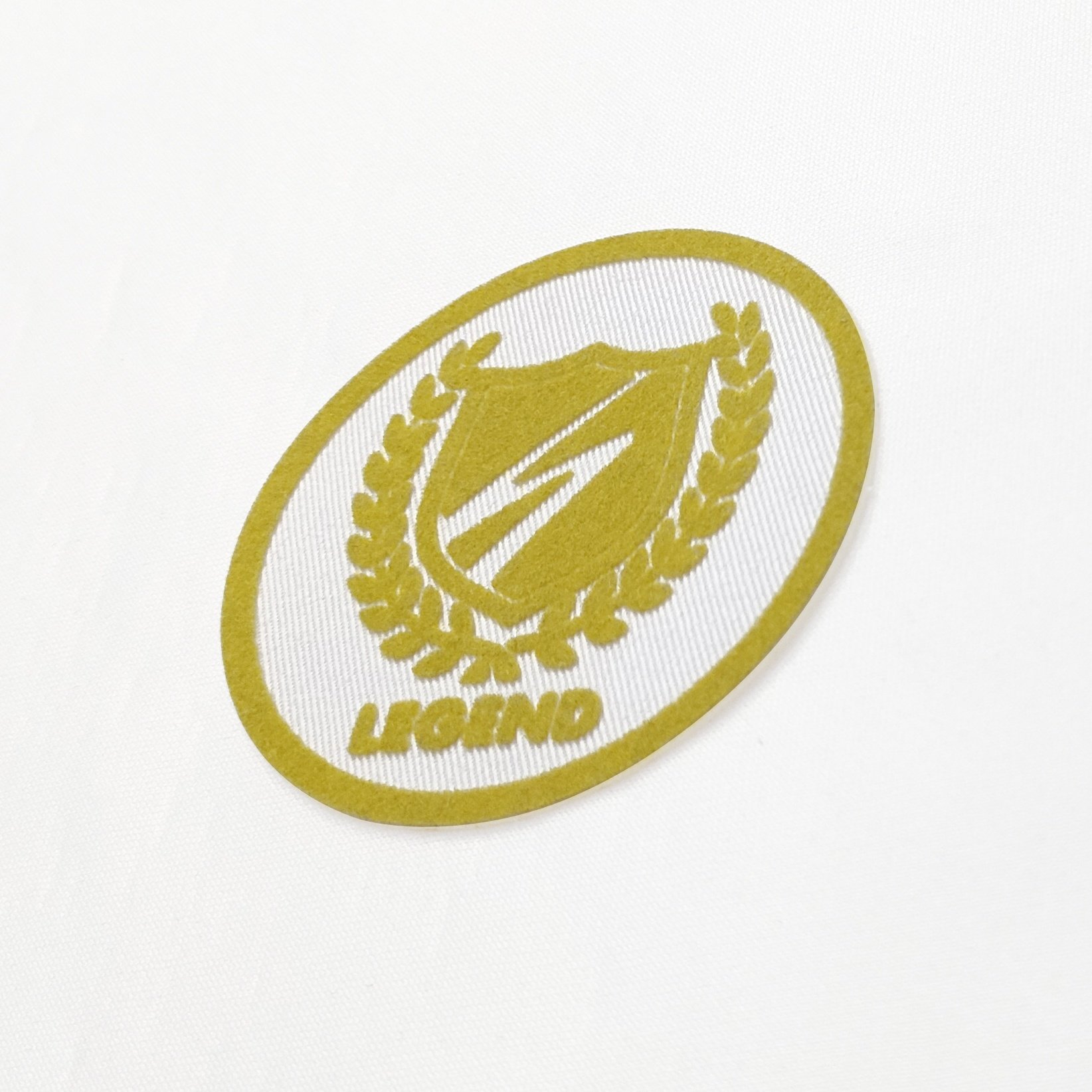Wholesale Custom Tatami Flocking Heat Transfer Patch Label for Clothing High Quality Plastic Garment Labels Factory Direct