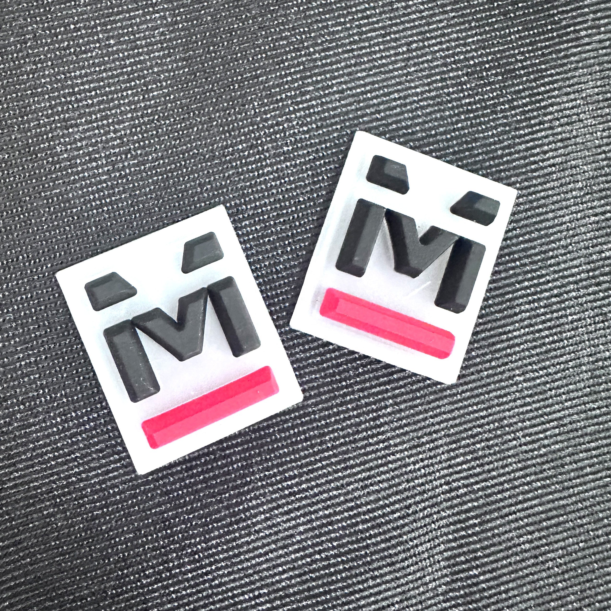 Embossed Silicone Sticker Patch Heat Transfer letters for Clothing Badge Rubber Wholesale Custom 3d Logo Printing Garment logos
