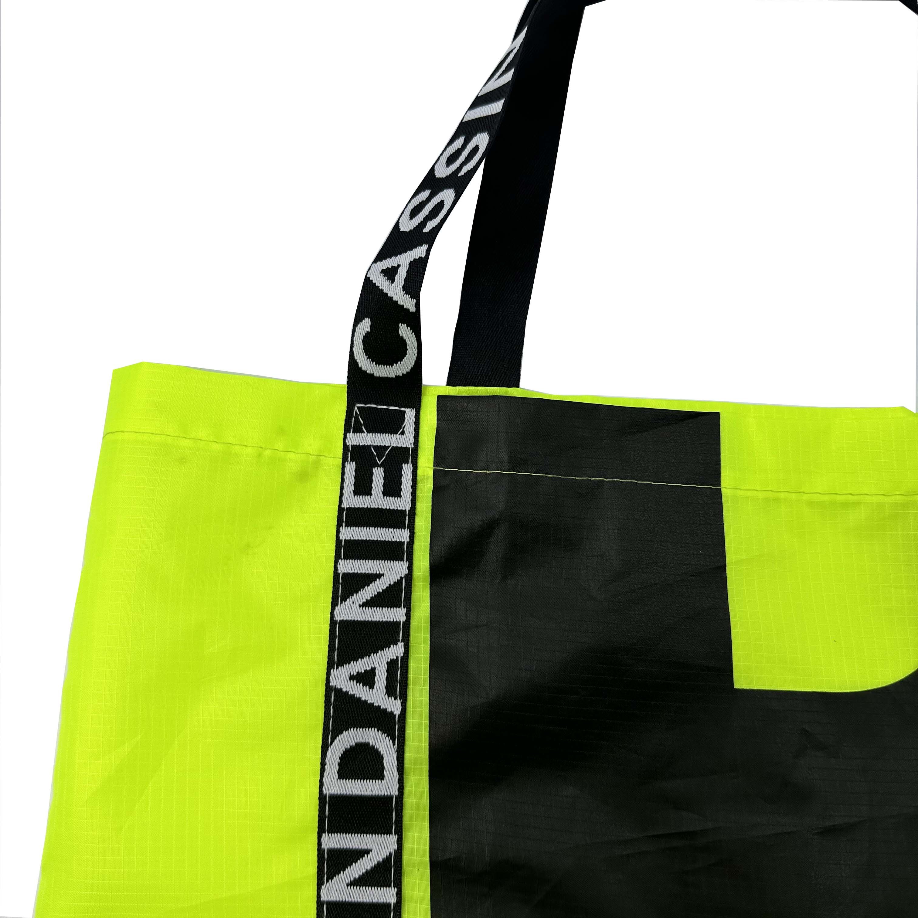Customized multi size polyester fabric with large capacity shopping bag and portable bag