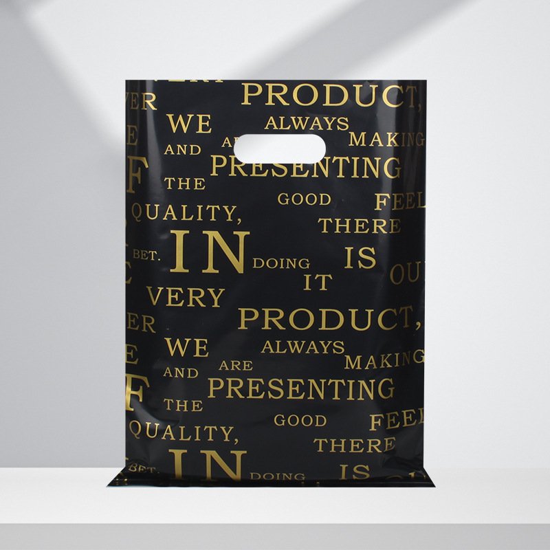 Hot Selling Plastic Shopping Bag Plastic Die Cut Handle Carry Bag Waterproof Plastic Packaging Bag for Clothes with Custom Logo