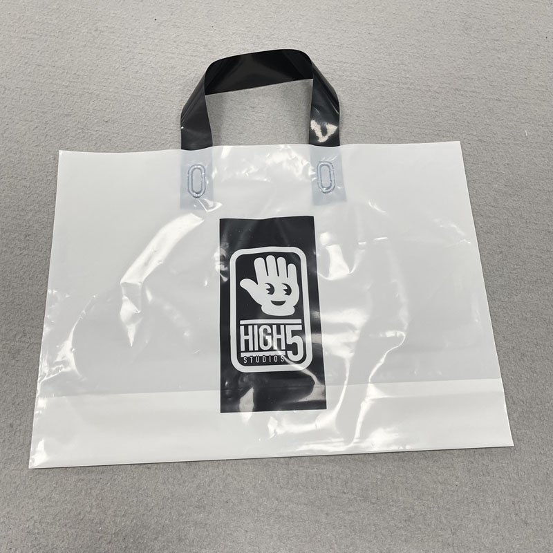 Eco-Friendly Custom Plastic Shopping Packaging Bags With Handle, Wholesale Recyclable LDPE Custom Printed Plastic Shopping Bags