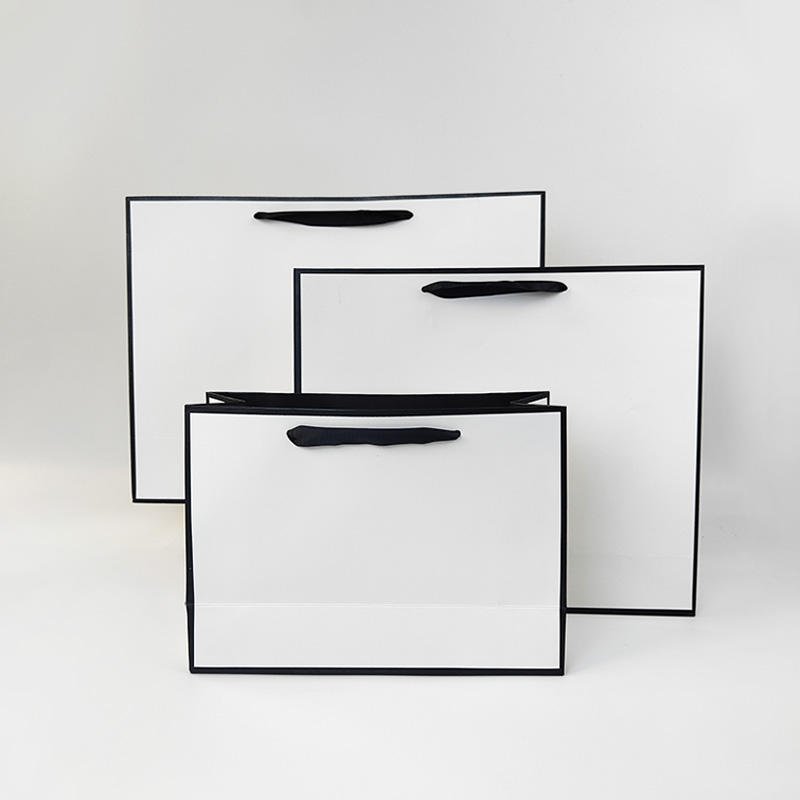 Good Price Luxury Brand Handle Paper Bags With Your Own Logo For Packaging Paper Shopping Bag