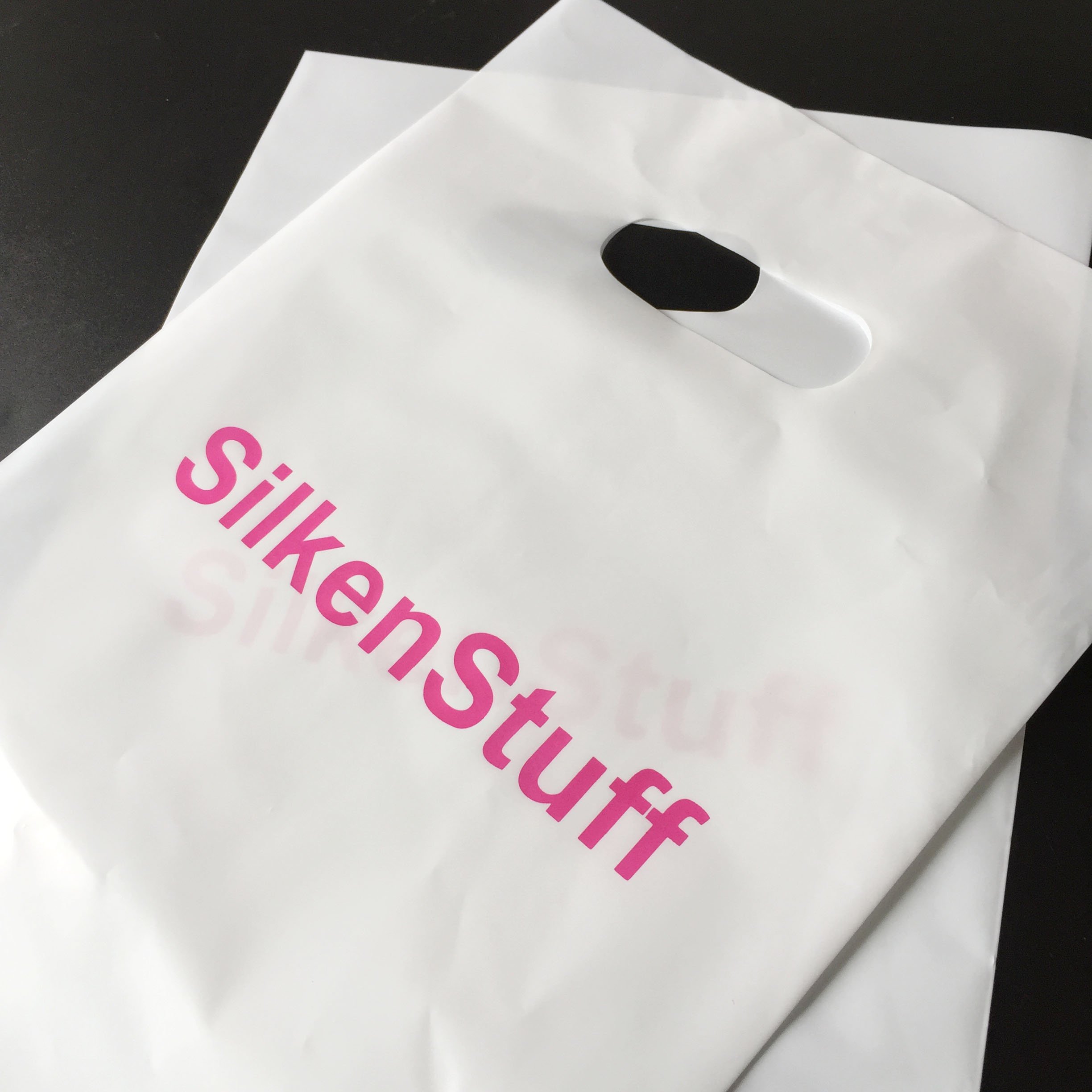 Customized die cut plastic pe thickness with logo print white carrier gift retail plastic shopping bags