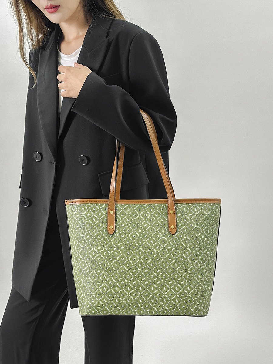 Large Capacity Handbags Women Luxury Comfortable Leather Casual Crossbody Bag Manufacturer Lady Fashion Handbag
